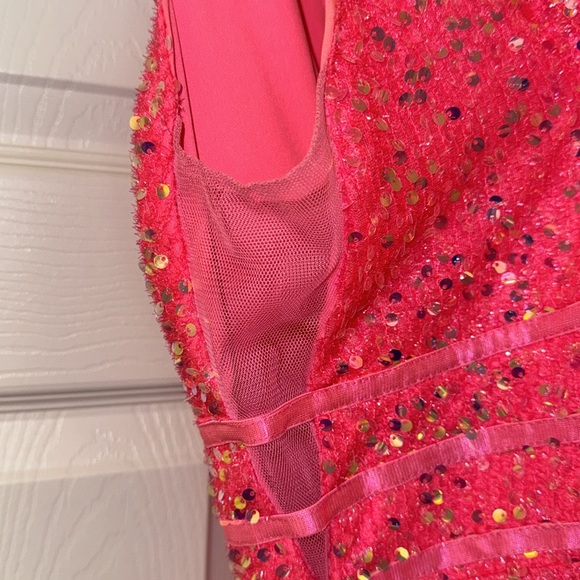 Long Pink Iridescent Sequin Dress V neck - Picture 3 of 6